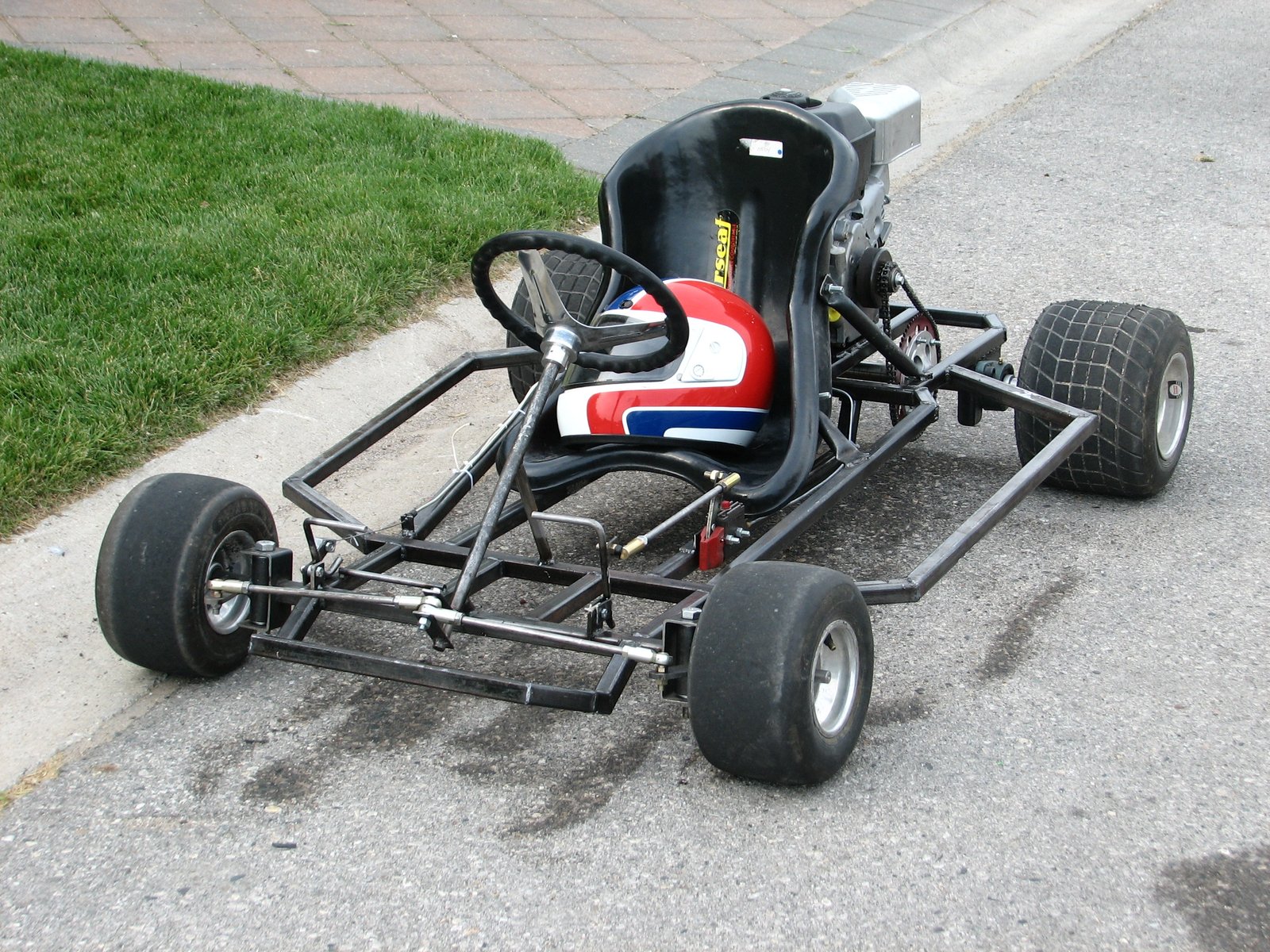 Customer-built Black Widow on driveway