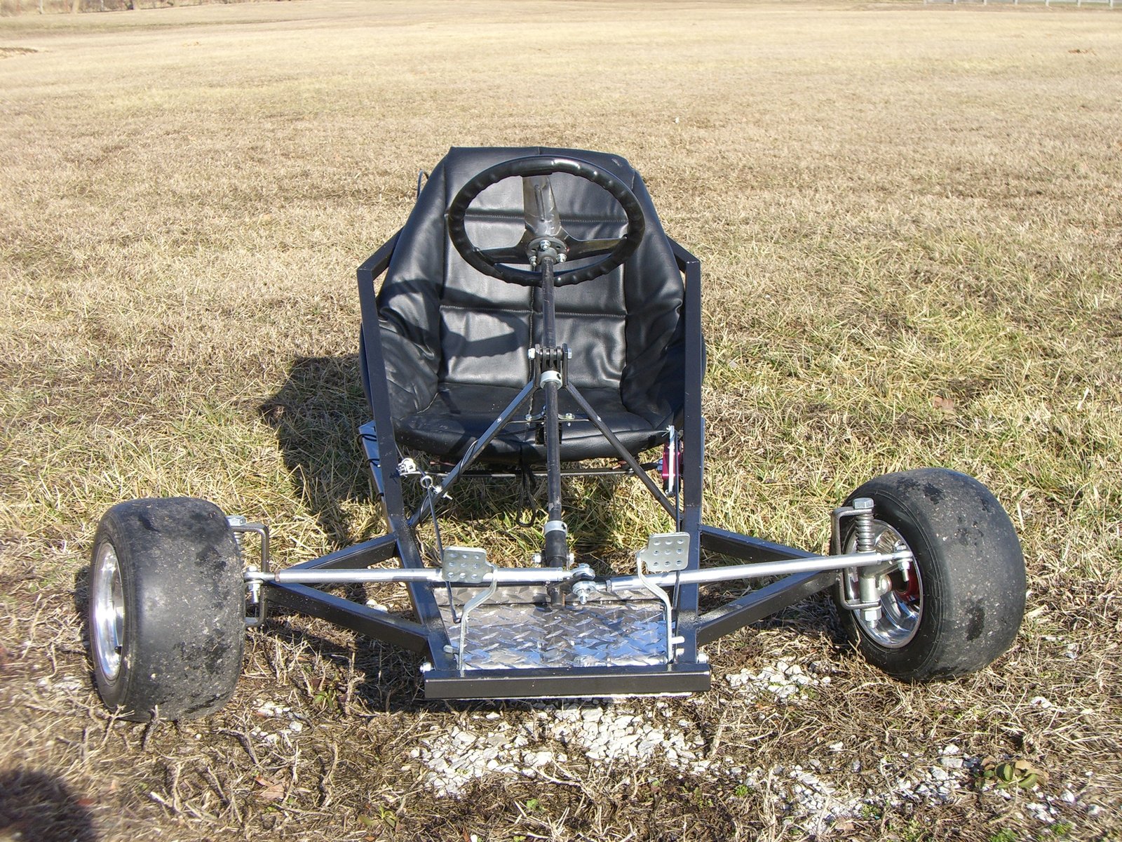 Scorpion, rear three-quarter alternate