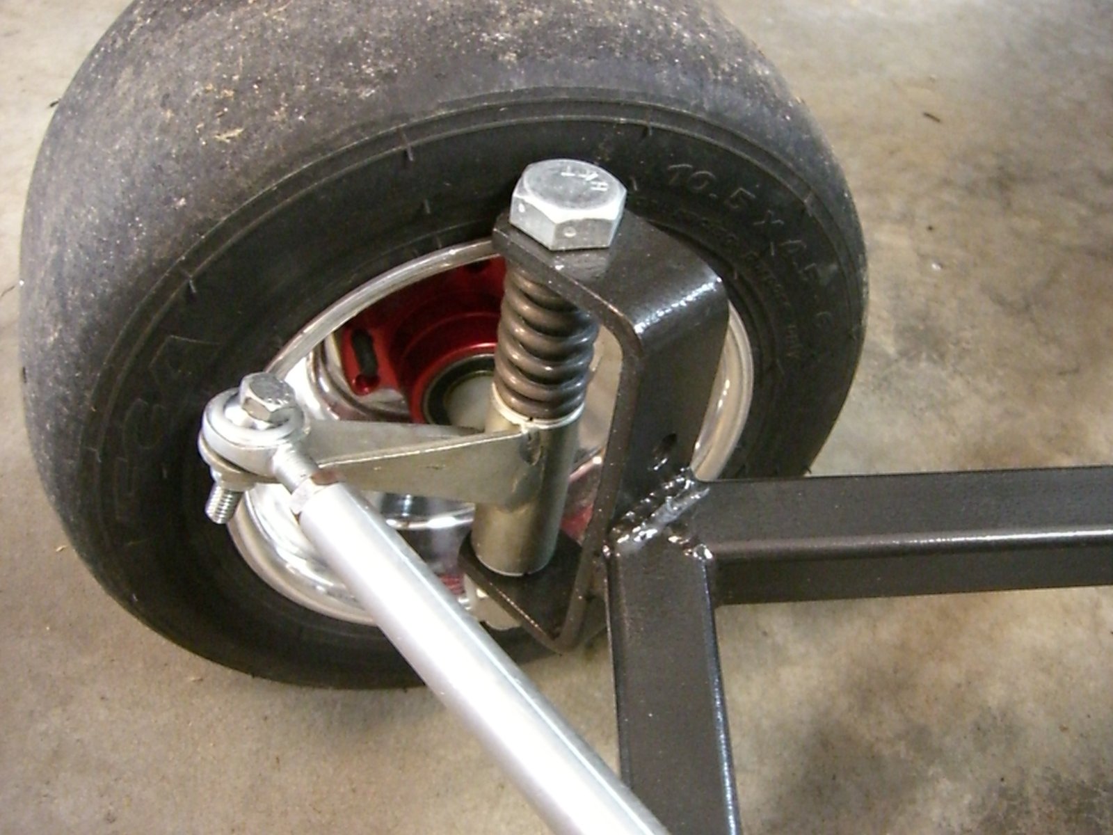 Front suspension detail