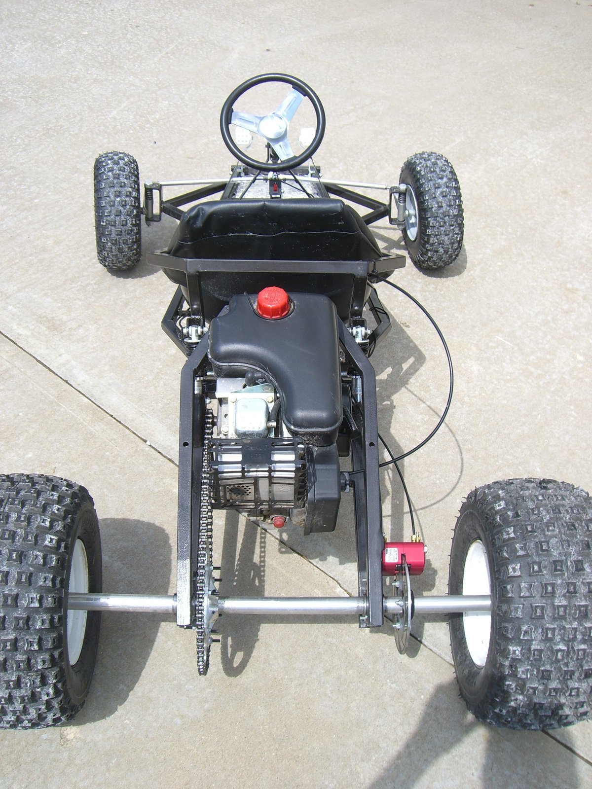 Tarantula from behind, looking forward over the engine
